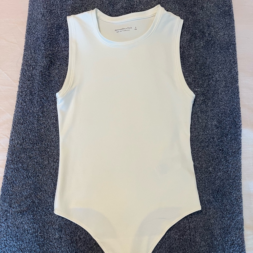 Abercrombie and Fitch body suit - small